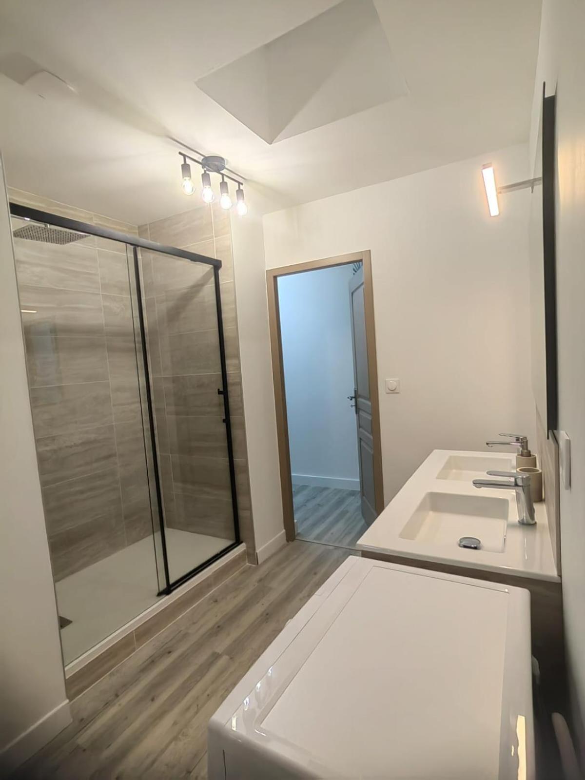 Bel Appartement Bord Du Rhone Βαλένς Εξωτερικό φωτογραφία